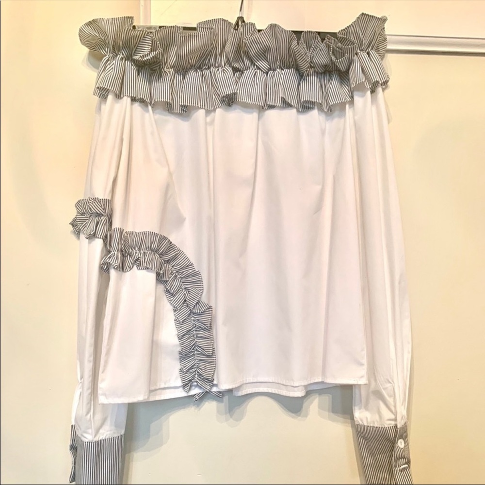 Haute Rouge White Ruffle Off-The-Shoulder Top - Picture 3 of 6